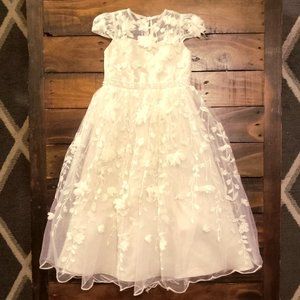 Chantilly Place Girls Boutique Formal Lace Ivory Dress with Pearl Accents Size 6